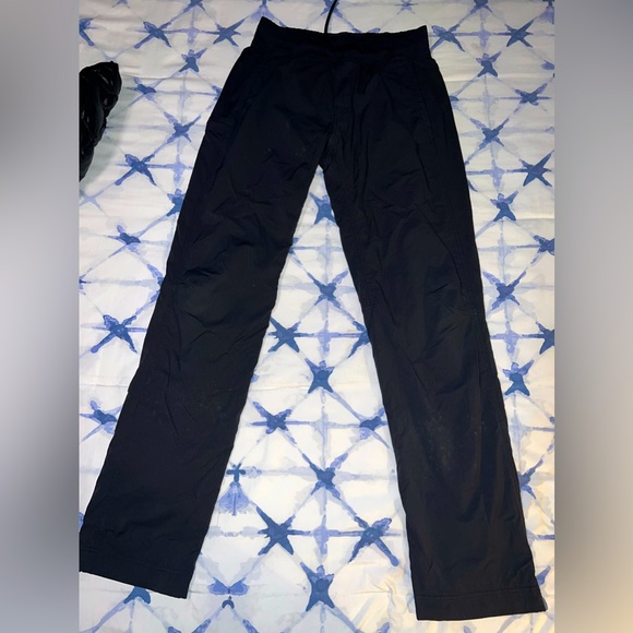 Lululemon lined studio pants large 33” inseam - Picture 1 of 6